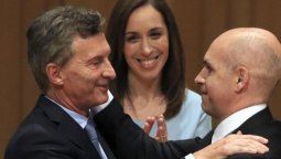 altText(Volvió Macri y estrenó mesa chica: Vidal, Larreta, Bullrich, Ritondo y Pichetto)}