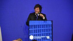 Javier Milei este viernes en la Bolsa de Comercio de Córdoba. &nbsp;