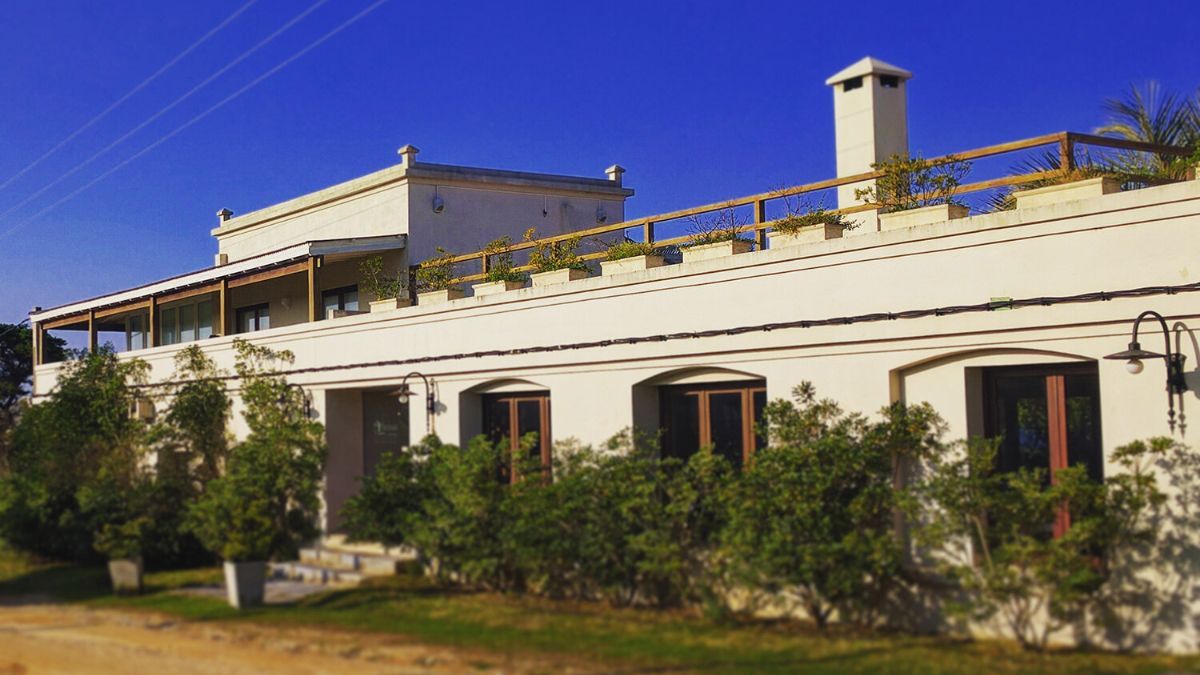 El Hotel Brisas, en La Pedrera, Uruguay. (Foto: Web - Hotel Brisas) El Hotel Brisas, en La Pedrera, Uruguay. (Foto: Web - Hotel Brisas)