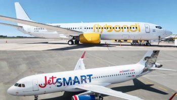 JetSmart lanza pasajes por menos de $25.000 y Flybondi los regala