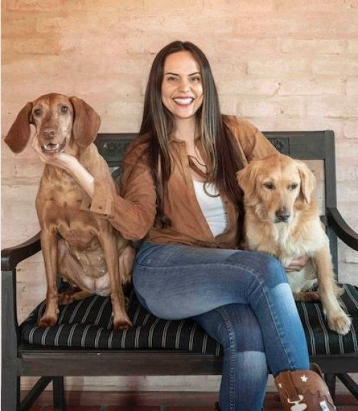 Mika, Rescatista de Animales. Un stream exclusivo para ellos. Mika, Rescatista de Animales. Un stream exclusivo para ellos.