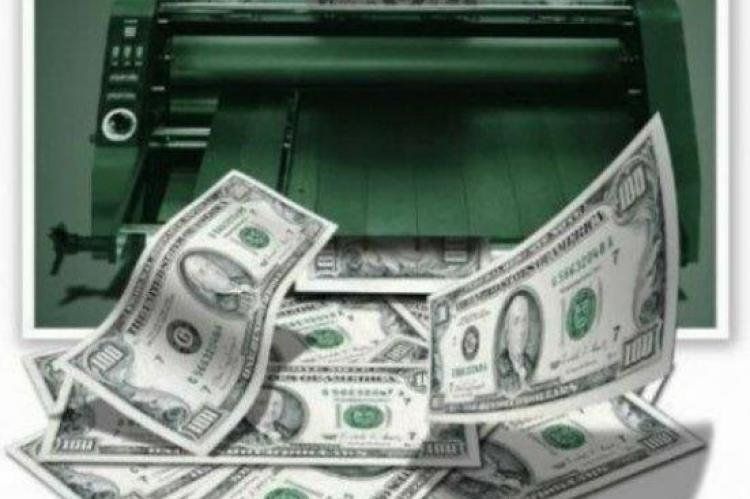 El sueño de Cristina: ¿La maquinita para imprimir dólares?