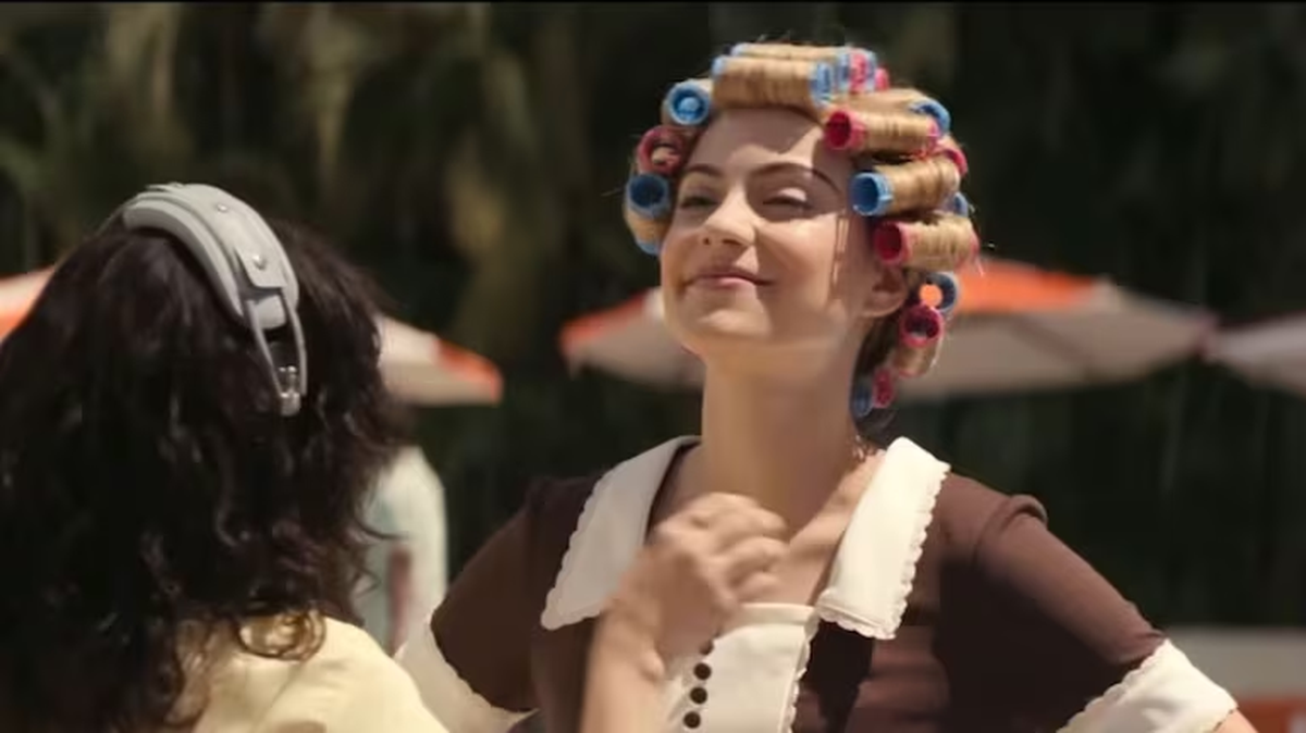 Florinda Meza cuestionó con dureza la biopic Sin querer queriendo, calificándola como un "cuento" que distorsiona su historia. Señaló que la serie afecta también la memoria de Chespirito. Florinda Meza cuestionó con dureza la biopic Sin querer queriendo, calificándola como un "cuento" que distorsiona su historia. Señaló que la serie afecta también la memoria de Chespirito.