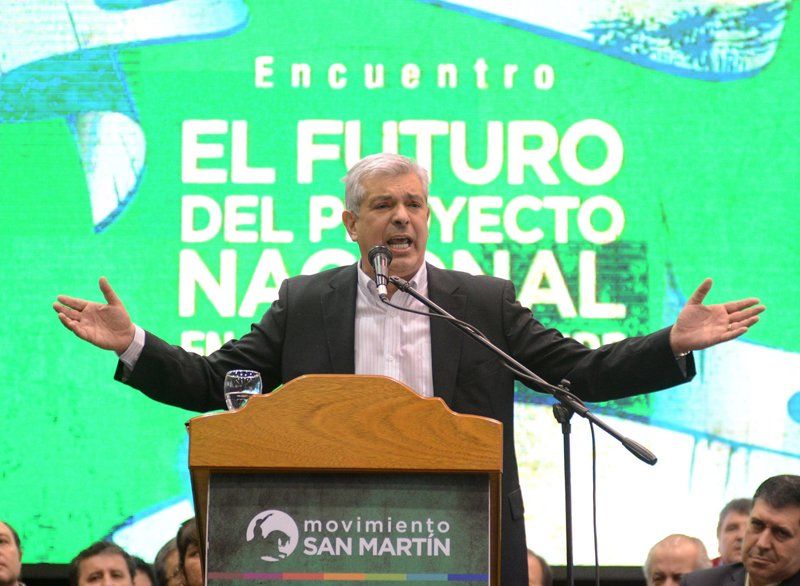 El presidente de la Cámara de Diputados, Julián Domínguez.