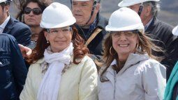 altText(CFK refuerza el vínculo Argentina-China y pidió que Cóndor Cliff vuelva a tener nombre kirchnerista)}