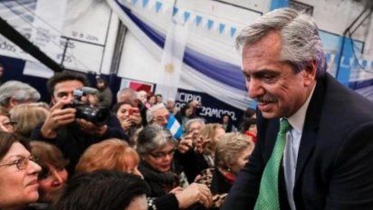 Se corre hasta las 18:00 el anuncio del aumento por decreto en las jubilaciones