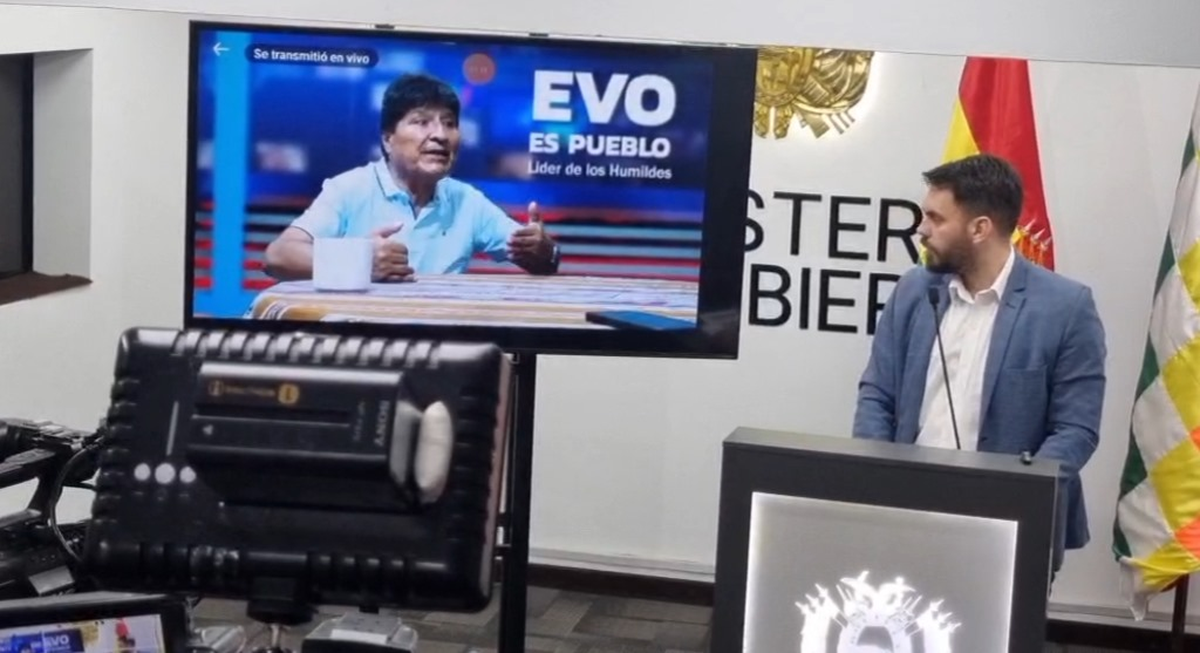 Del Castillo desmintió la versión de Evo Morales. Del Castillo desmintió la versión de Evo Morales.