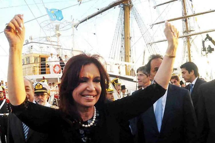 09/01/2013: La presidenta Cristina Fernández Kirchner en la bienvenida a la fragata Libertad. FOTO NA: PRESIDENCIA
