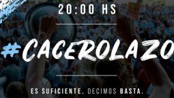 Cacerolazo en puerta