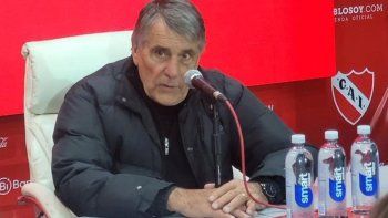 Independiente nolevanta su nivel futbolístico, continúa sin DT mientras que Hugo Tocalli pidiópor los más jóvenes sumado a la interna de barrabrava. Independiente nolevanta su nivel futbolístico, continúa sin DT mientras que Hugo Tocalli pidiópor los más jóvenes sumado a la interna de barrabrava.