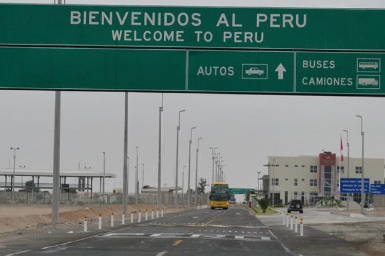 Los ciudadanos de los países miembros de la Comunidad Andina (Colombia, Ecuador, Perú y Bolivia) recibirán atención preferencial en el control migratorio del aeropuerto internacional Jorge Chávez, de Lima, tras la inauguración hoy de ventanillas andinas