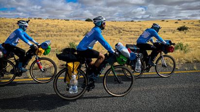 Mundial Qatar 2022: Tres cordobeses pedalearon 177 días en bicicleta para ver a la Scaloneta