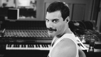 Freddie Mercury y un legado que no morirá jamás. Freddie Mercury y un legado que no morirá jamás.