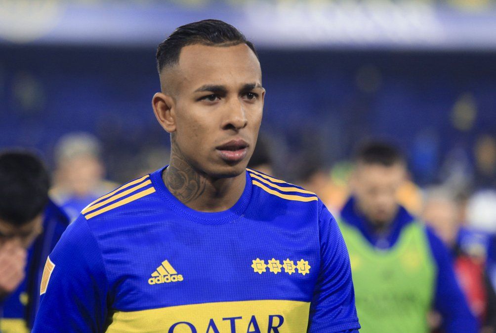 Sebastián Villa, Boca y Tato AguileraFoto NA: DAMIAN DOPACIO