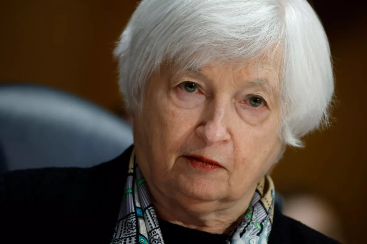 La titular del Tesoro de los Estados Unidos, Janet Yellen, prometió mayor liquidez al sector bancario regional para contener la fuerte corrida bancaria y corrida de depósitos.