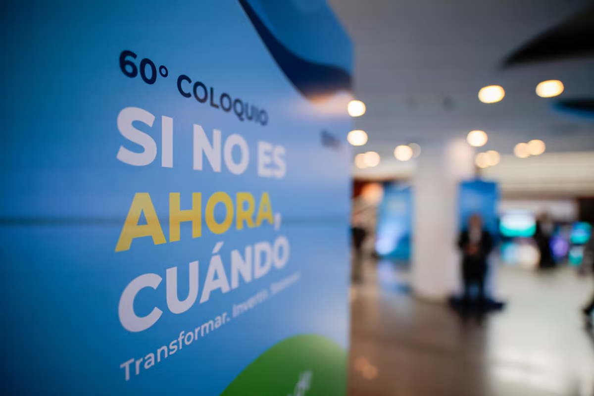 El Coloquio de IDEA es el termómetro del humor del poder económico. El Coloquio de IDEA es el termómetro del humor del poder económico.