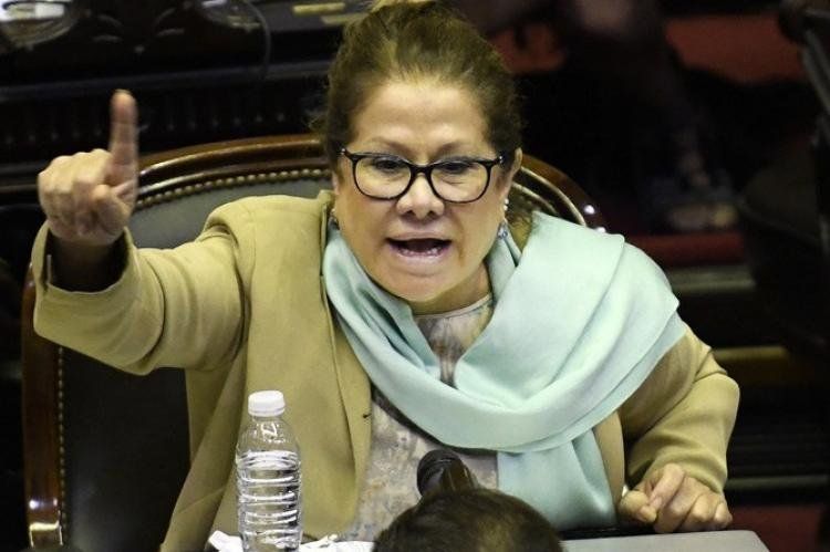 Graciela Camaño: Tenemos nuestra propuesta y la vamos a defender. Una fórmula más justa, con garantía de que no se perderán ingresos reales sobre la base de considerar parámetros como el costo de vida, la recaudación, los precios y los salarios.