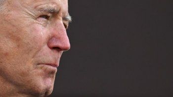 Demócratas ya presionan a Biden, que subirá impuestos: 