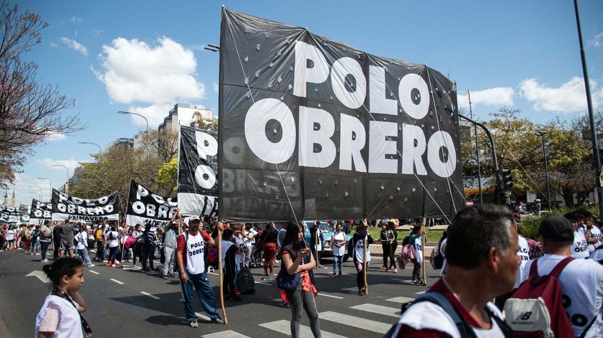 Piqueteros: Marcha, denuncia contra Milei y tensión en supermercados