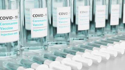 Coronavirus: USA donará vacunas a la Argentina pero ¿podrán utilizarse?