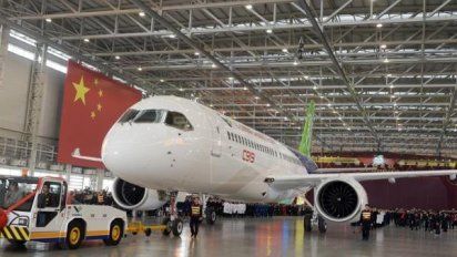China pone en su mira a Boeing, que se reorganiza