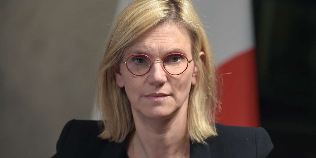 Agnès Pannier-Runacher: En otro canal.