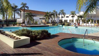 un hotel all inclusive en argentina con piletas termales un hotel all inclusive en argentina con piletas termales