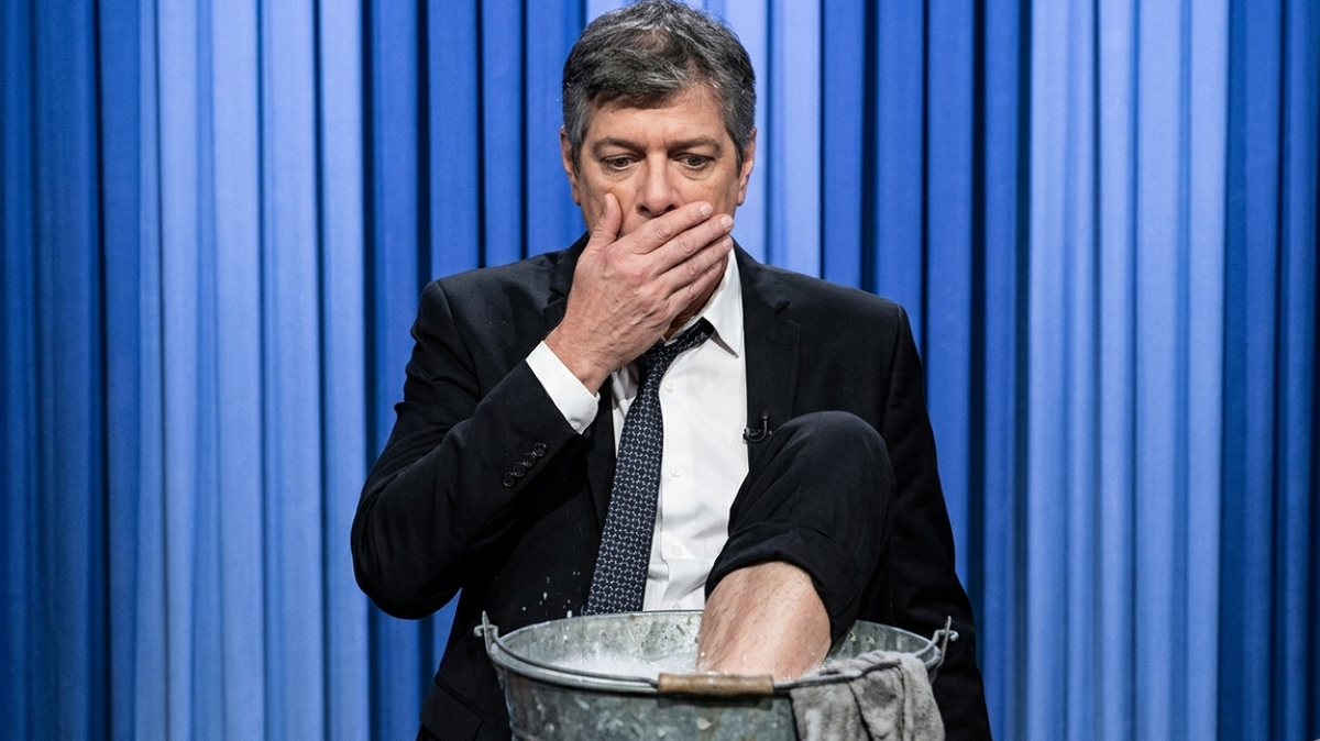 Mario Pergolini otra vez fue el centro de las críticas por un sketch de Otro Día Perdido en el que hacerse el pícaro con Adrián Suar le salió mal. Foto: Gemini