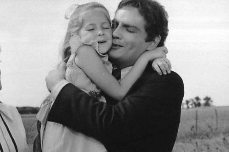 Norberto Suárez y una pequeña Andrea del Boca en Papá Corazón.