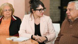 altText(Marziotta en campaña: Visitó un centro de jubilados y arremetió contra Larreta)}