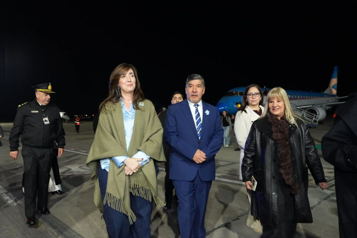 Villarruel arribó a Tucumán en un vuelo de lìnea Villarruel arribó a Tucumán en un vuelo de lìnea