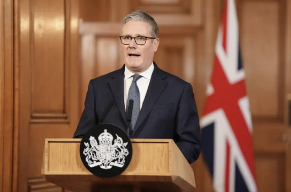 El funcionario del gobierno de Inglaterra que redobló la apuesta por Malvinas.