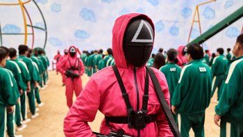 el juego del calamar: netflix estrena polemico reality el juego del calamar: netflix estrena polemico reality