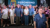 Elintendente de Tigre, Julio Zamora, presentó la lista “Celeste y Blanca” paracompetir en las próximas elecciones internas del PJ de ese distrito. Elintendente de Tigre, Julio Zamora, presentó la lista “Celeste y Blanca” paracompetir en las próximas elecciones internas del PJ de ese distrito.