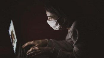 La oposición pide crear una línea de apoyo psicoemocional gratuito