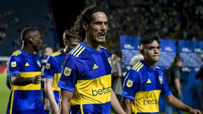 A Boca no le bastó con Cavani, ni con Zenón, sigue en deuda