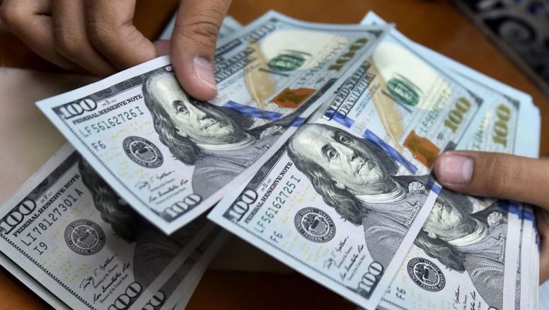 Dólar: Tras los allanamientos, imponen más cepo al MEP y el CCL