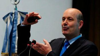 Federico Sturzenegger, contento con su motosierra: Qué logró hasta ahora