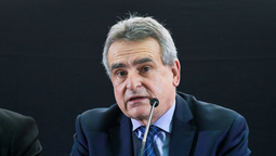 Agustín Rossi entre apuntes y críticas.&nbsp;