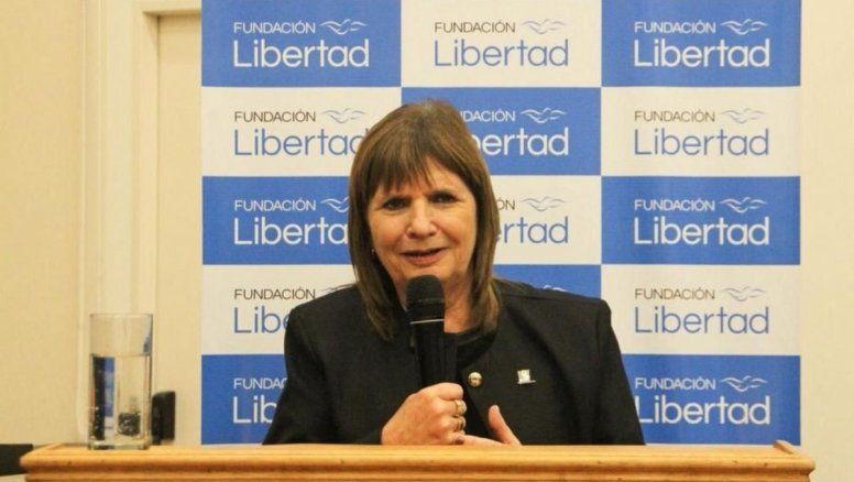 Patricia Bullrich, de Ángel Di María a Nahuel Gallo (AFA) sin escalas