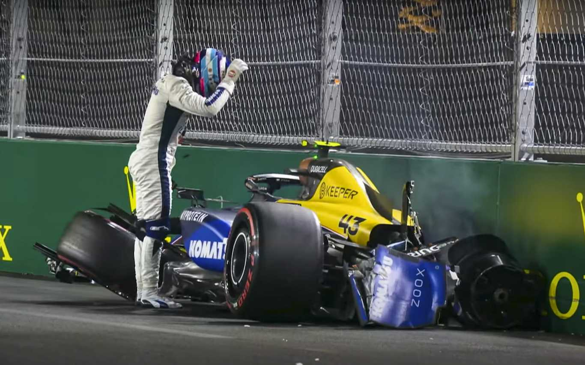 Franco Colapinto se accidentó con el Williams en la clasificación del Gran Premio de Las Vegas. Franco Colapinto se accidentó con el Williams en la clasificación del Gran Premio de Las Vegas.