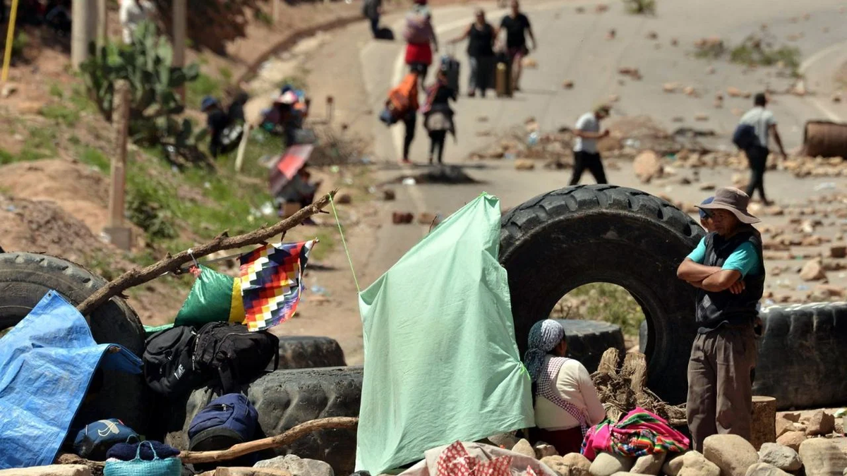 Bolivia sumida en el caos.