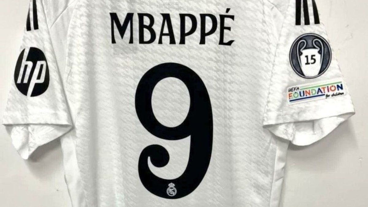 Camisa de mbappé sale