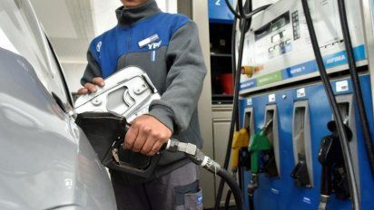 Combustibles en alza: El aumento de la nafta no se detiene y Argentina quedó más cara que EE.UU.