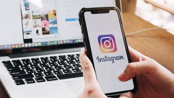 Un artista usa una cuenta falsa en Instagram para levantarse mujeres por redes y esquivar a su ex, que tiene acceso a su cuenta oficial. ¿De quién se trata? Un artista usa una cuenta falsa en Instagram para levantarse mujeres por redes y esquivar a su ex, que tiene acceso a su cuenta oficial. ¿De quién se trata?