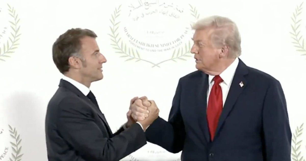 saludo-macron-trump
