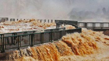 El fenómeno de El Niño generó inundación en las Cataratas del Iguazú y en Santa Fe, Corrientes y Entre Ríos ya estan alerta. Foto: Agendar. El fenómeno de El Niño generó inundación en las Cataratas del Iguazú y en Santa Fe, Corrientes y Entre Ríos ya estan alerta. Foto: Agendar.