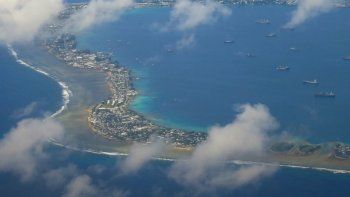 El país qeu corre el riesgo de desaparecer en el mar por el calentamiento global y quiere afiliarse a FIFA. El país qeu corre el riesgo de desaparecer en el mar por el calentamiento global y quiere afiliarse a FIFA.