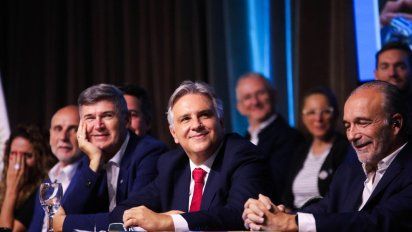 US$ 725 millones: Martín Llaryora logró puente financiero hacia el 2027