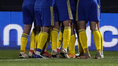 Boca Juniors arrasó a Platense y ya espera a Racing